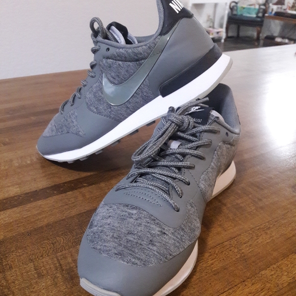 Nike Internationalist Sneakers in 2019 | Nike Nike Internationalist Sneakers in 2019 | Nike